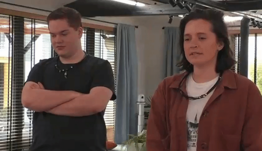 bb5c8b1befb449718bd4d0a8ea2b5305.gif