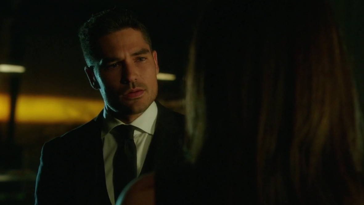 Head Games Online HD Subtitrat