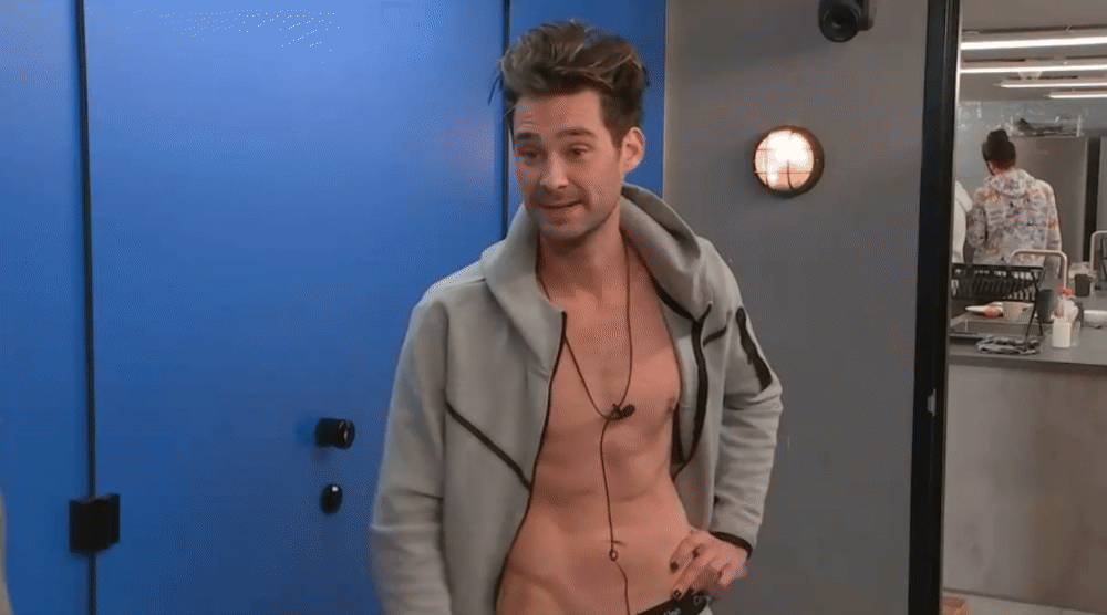 bc5117e93ecba86cc8a4e21ce40c4efb.gif