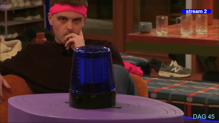 bcf72e075c9dec2dccf952747542e556.gif