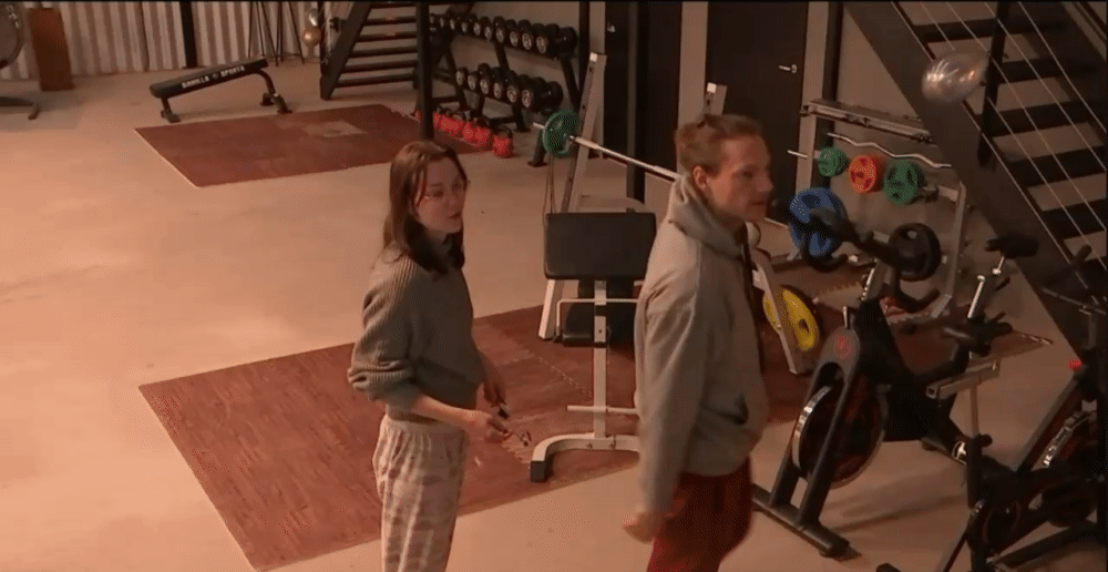 c0f1136ee7445cc78855c01ccee3199d.gif