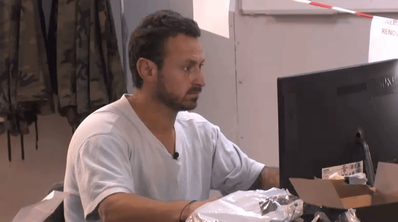 c200730e24646615e95eec7469bea293.gif