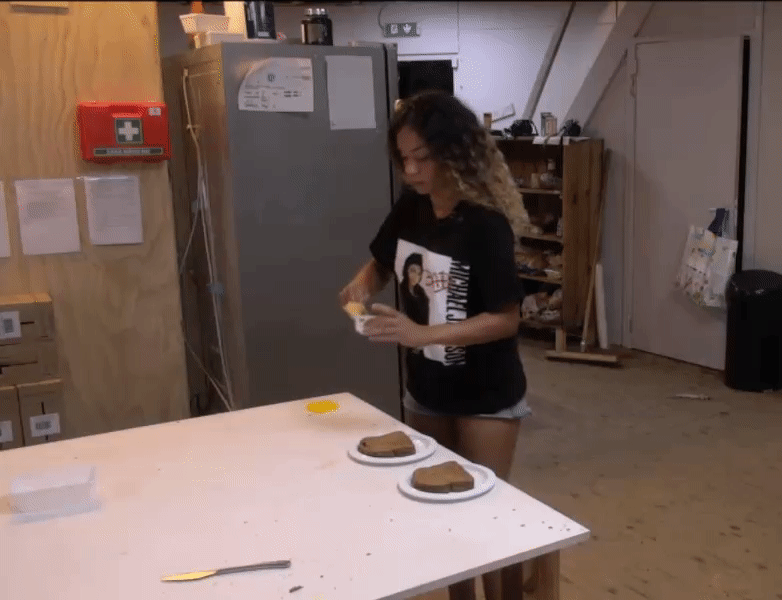 c242385545ae261675c16738ff849f9f.gif