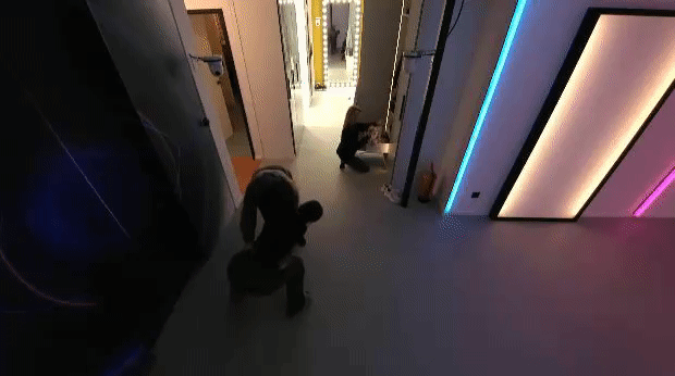 c2537b5d539987c62ca07d50ca99ab90.gif