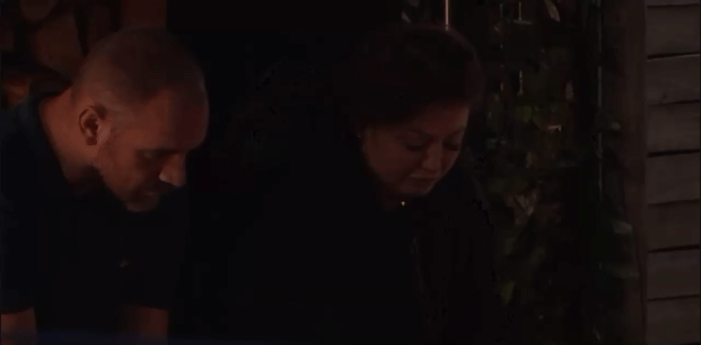 c2b89bf7d3bfd66f7b5973d15836e9e2.gif