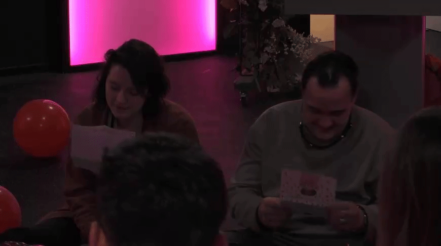 c4a7bea0af6901b30bb0043b1605e72e.gif