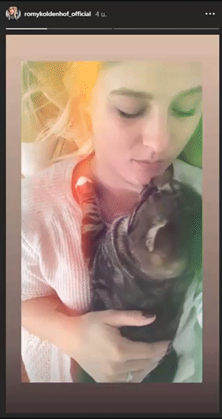c543b4d0a5db82dedcc8d4456064f325.gif