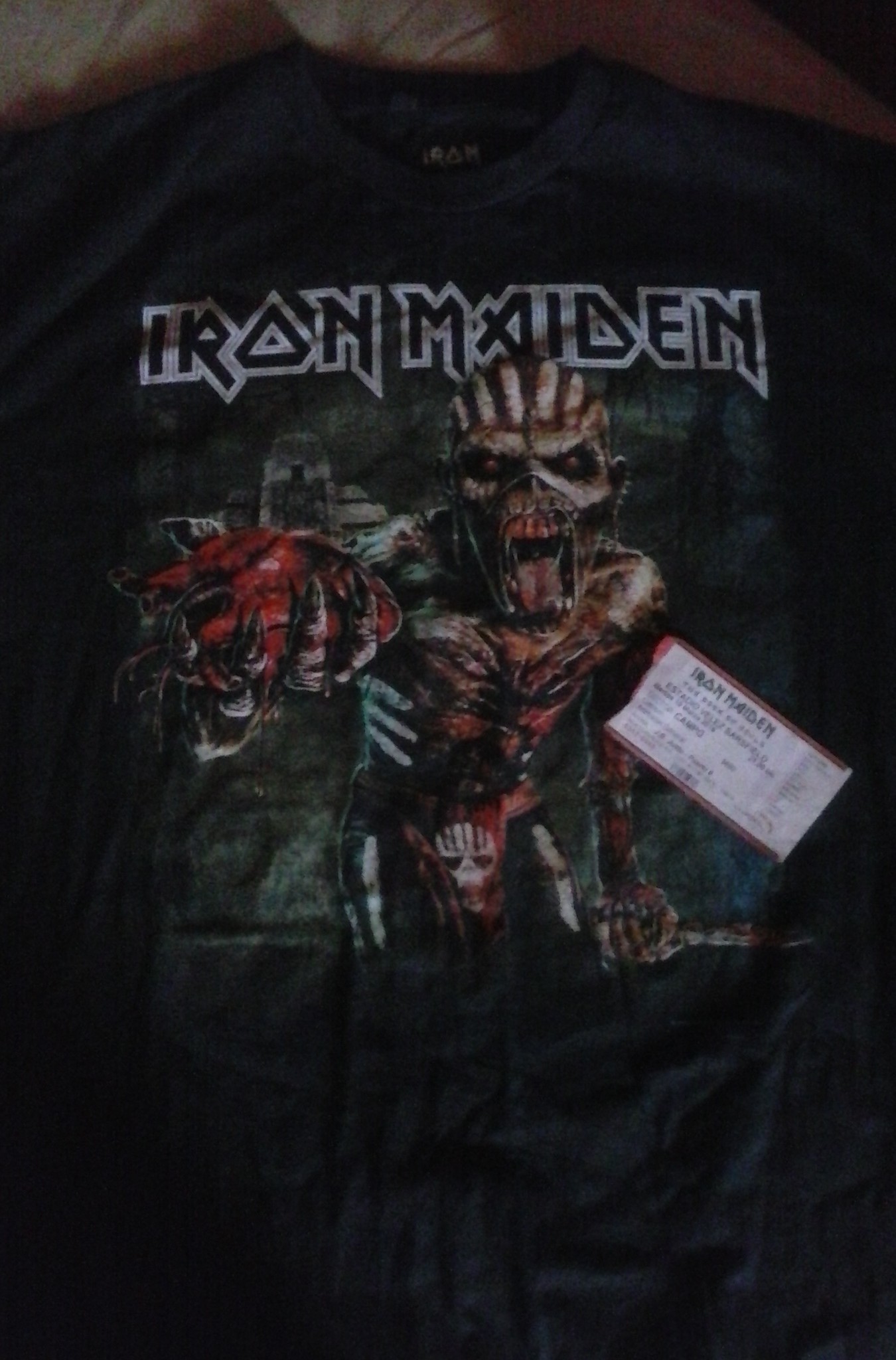 c61b7d033b6df3a9eeeea8cbd21ef4e0.jpg