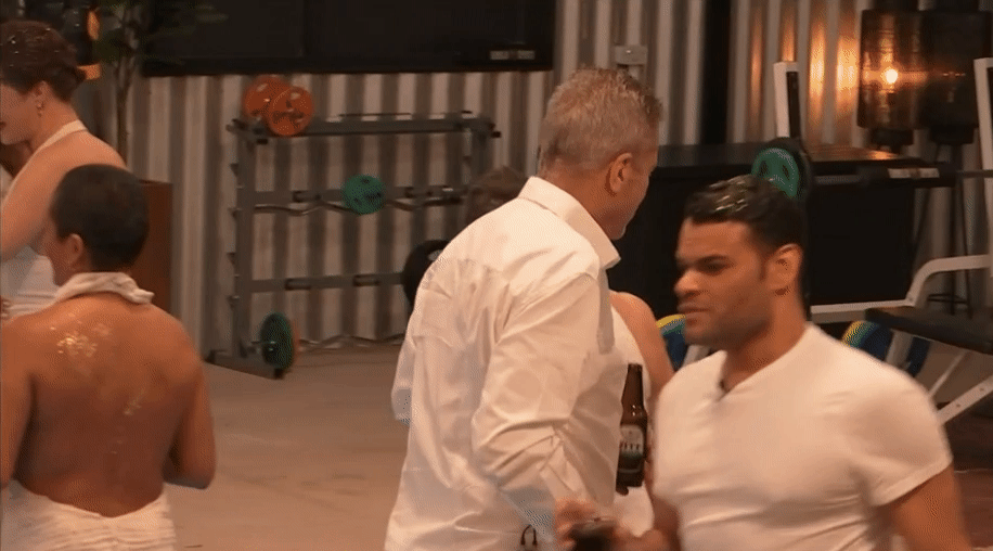 ca00596a03dfd9114ab145eae7f21a15.gif