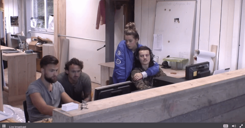 ca635ceb7f81667d7ff781ae2e0f0838.gif