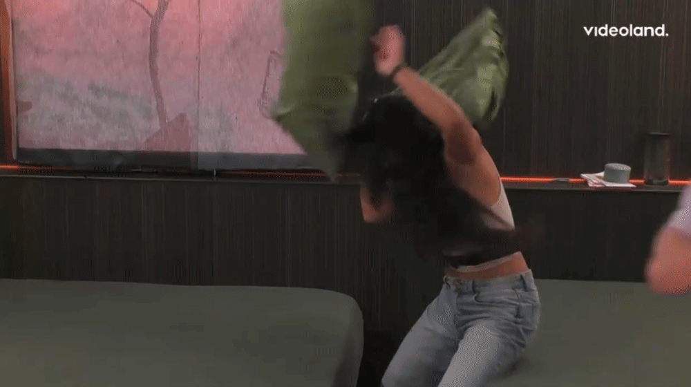 cced8e2c344d57edc6b1e129a25524ec.gif