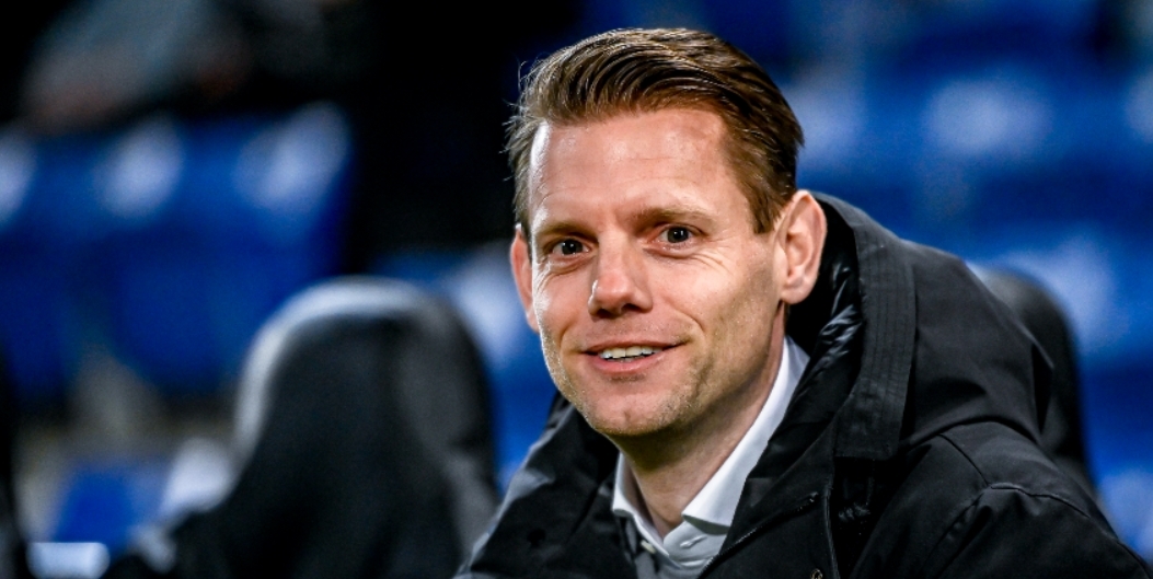 Dave Vos van Jong Ajax zou trainer van Ajax 1 kunnen worden