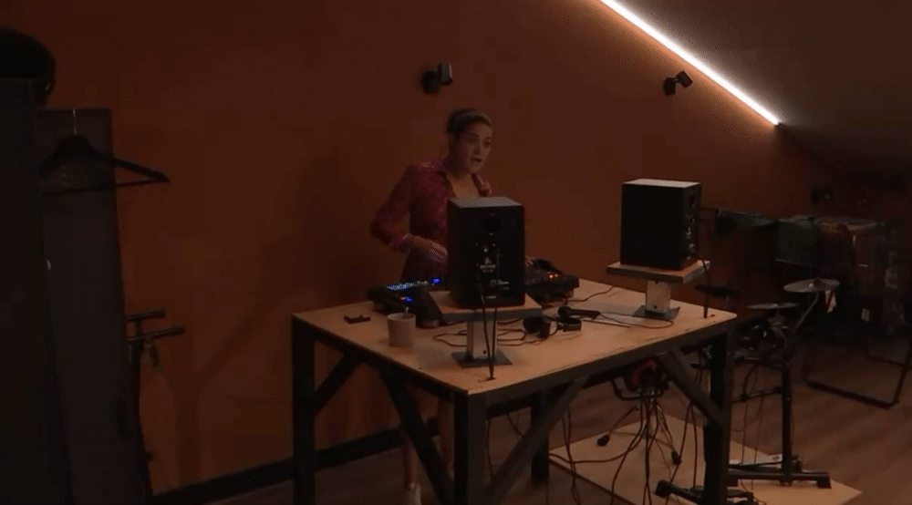 ceeec0d814597d022e40706ad6680091.gif
