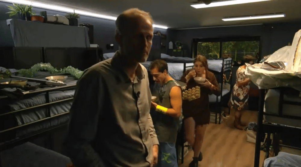 cffa42f1616c42394e0d6aa4bd8162a1.gif