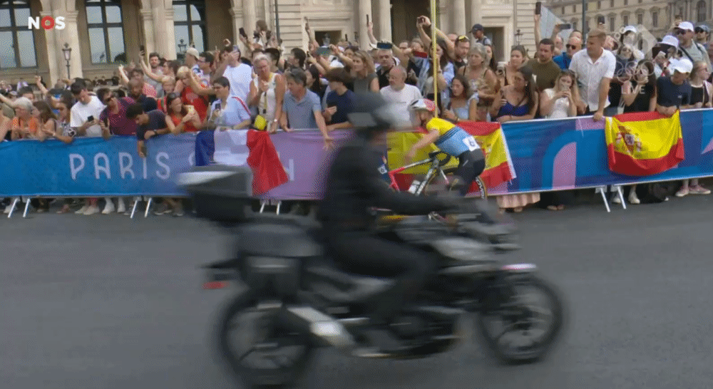d025650a8de1b7f4a8626dbaf75f8bfb.gif