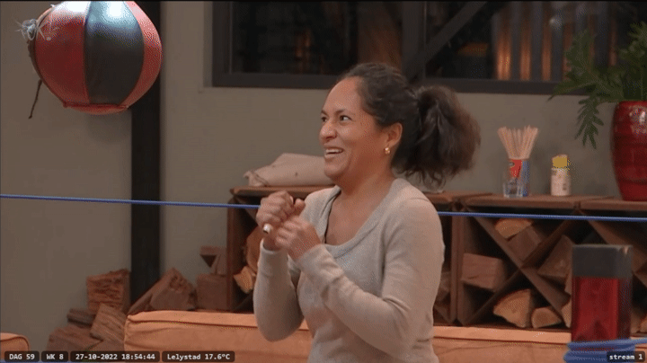 d2f4331691ef5fadac9351e63bf6d6c6.gif