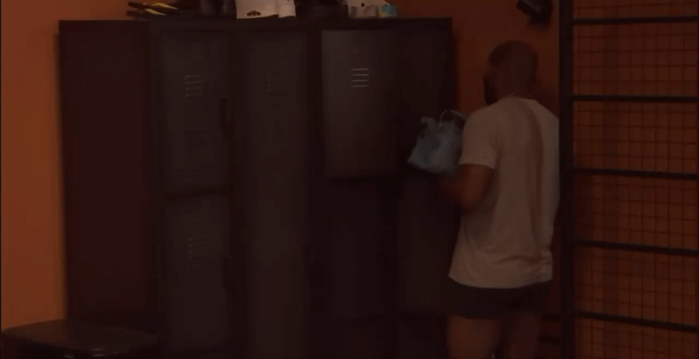 d317d55608d05450ec56cb3607151fb0.gif