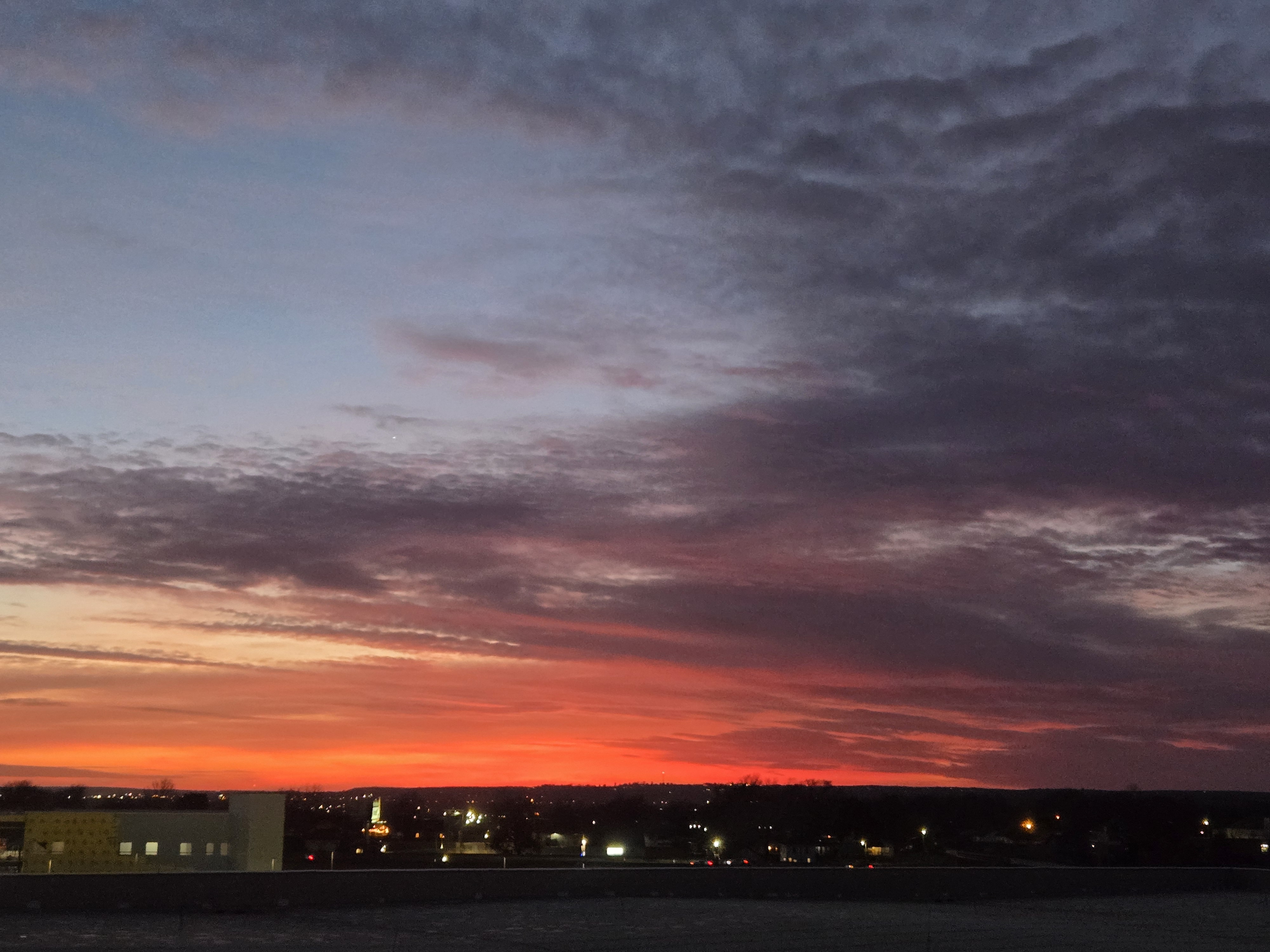 d37f7643bcfb26855a2b89974652f8a3.jpg