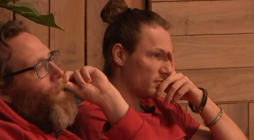 d408f41817044bb31edf13f22ac26137.gif