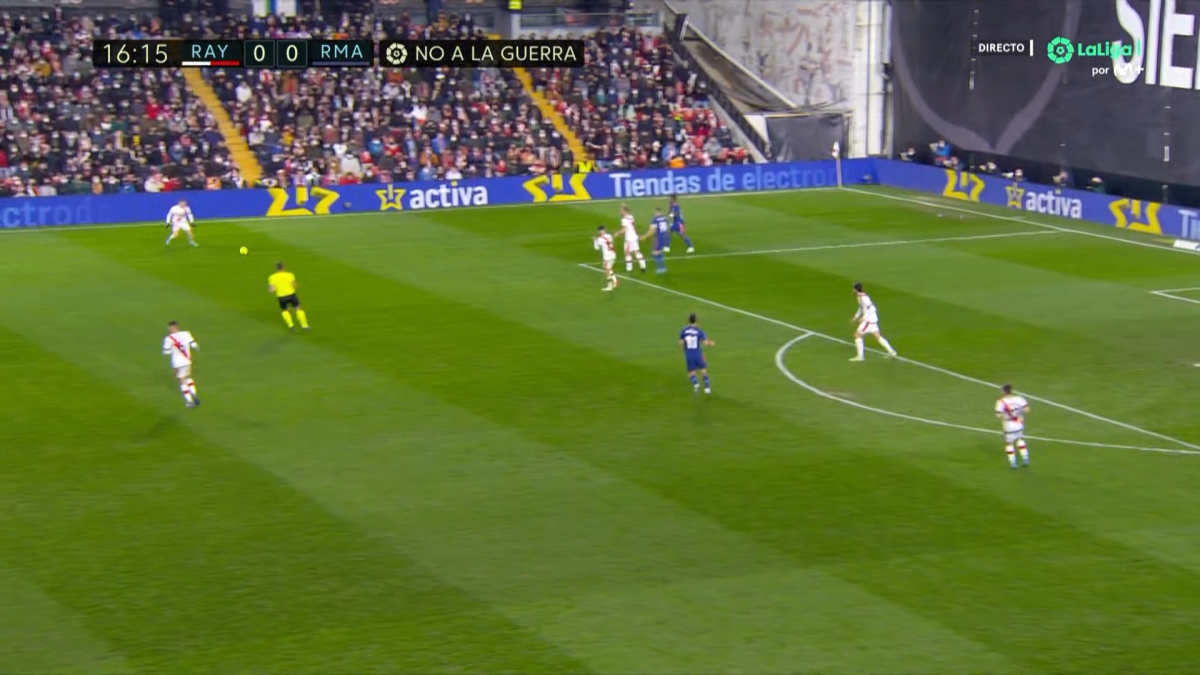 En el Rayo Vallecano REAL MADRID pone no a la guerra