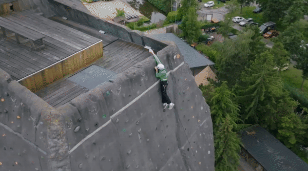 d4799f9ee59dad8127bf7e8460ffa57e.gif