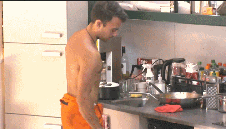 d50ed0a366135073cf985621e7cca63d.gif