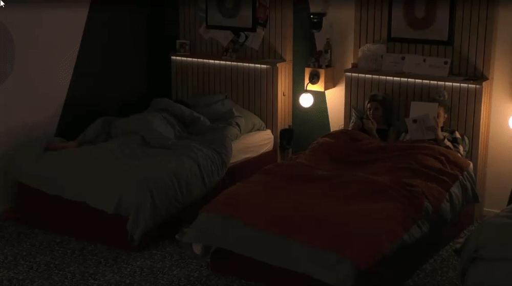 d5b2fef360b00632a9f9d252199a01ef.gif