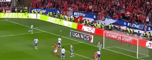 d6a6c3e4c2c0b428a5f38b2da1e5dc64.gif