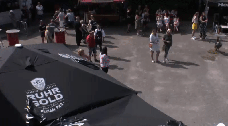 d932bd58f59b418791109f71a8b25d8d.gif