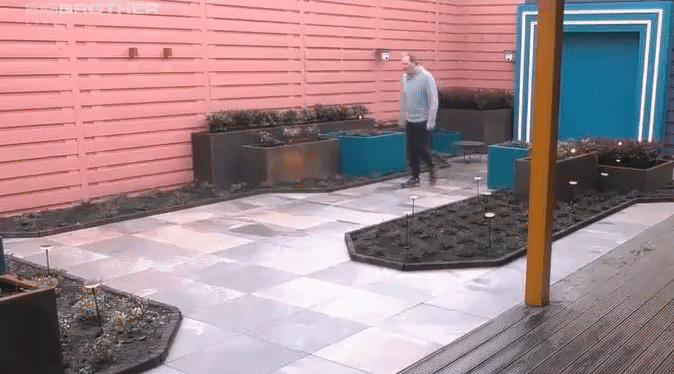 d965890210eda33914a8b439d3fca974.gif