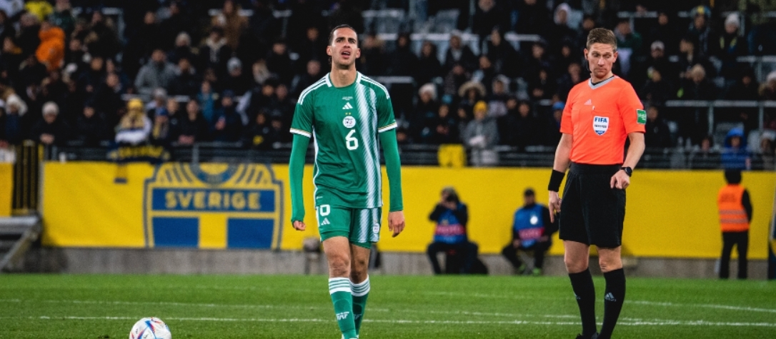 Ramiz Zerrouki van Feyenoord gaat met Algerije naar de Afrika Cup