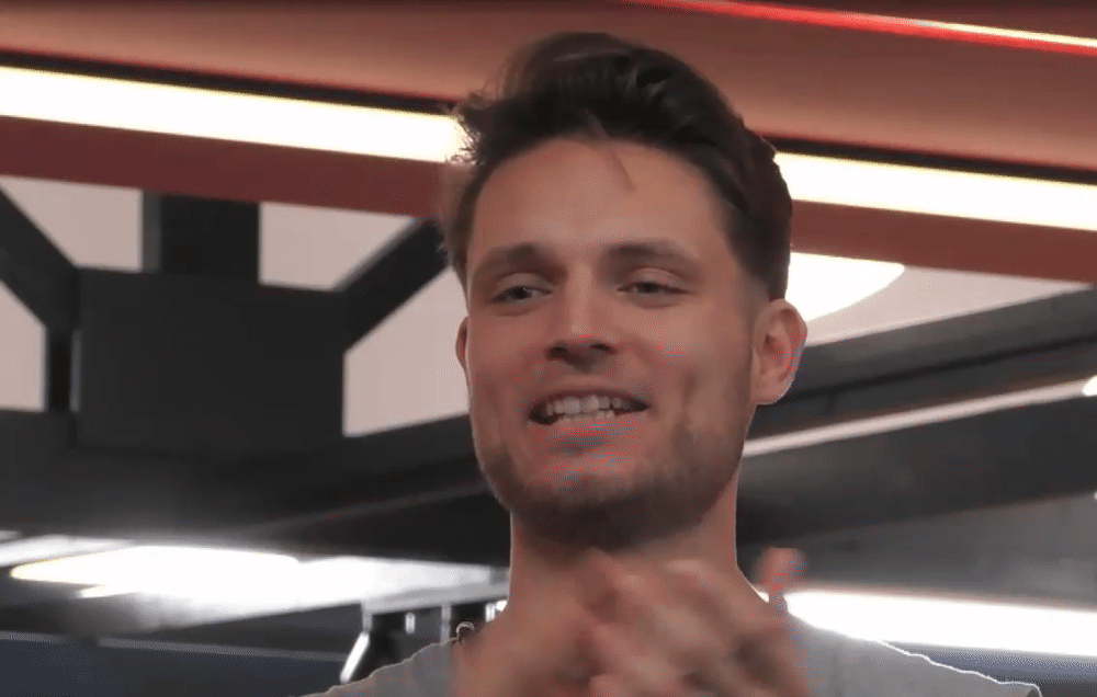dad3ad2626f766e1d63bf66982eed639.gif