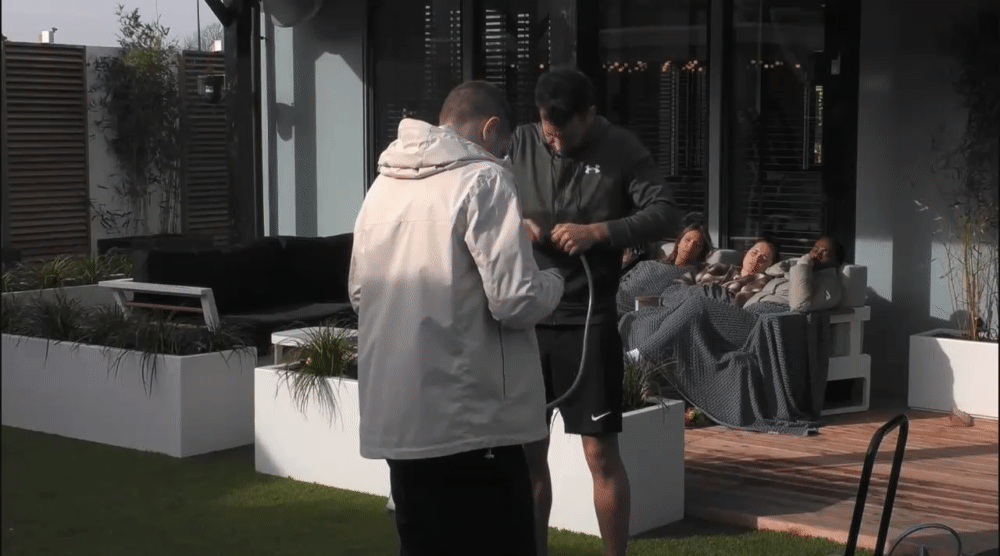 dc0579f18d0037b40c87aa4f2631c616.gif