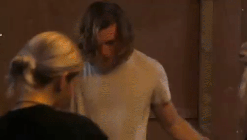dcea2f1186072d9e2d7b79ab66f33061.gif
