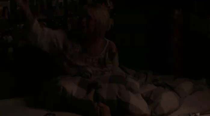 de2bca002e4c8d4a9d40a93607178c89.gif