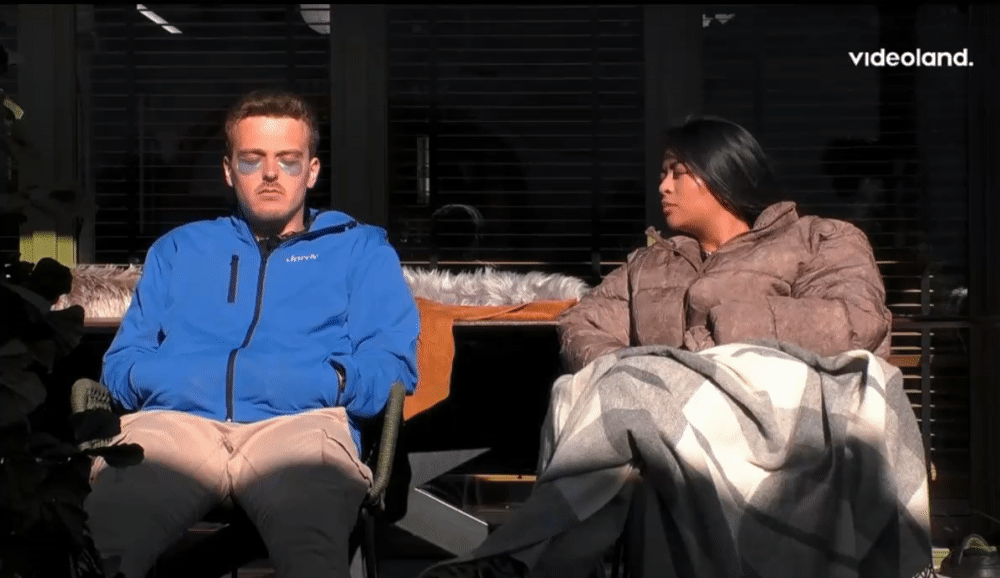 dfb76f94c32e0132fb0acc656503d098.gif