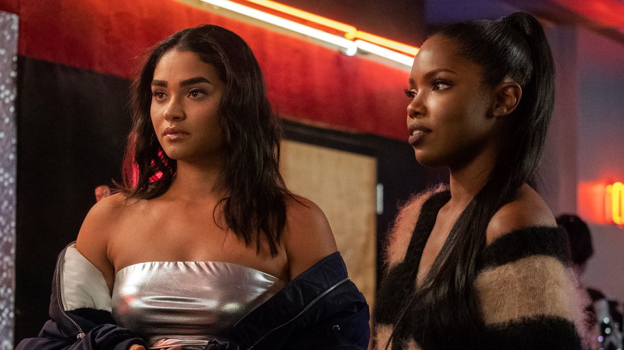 When star. Астрофизика. Сериал звезда 2016. Collide. Зои салдана.