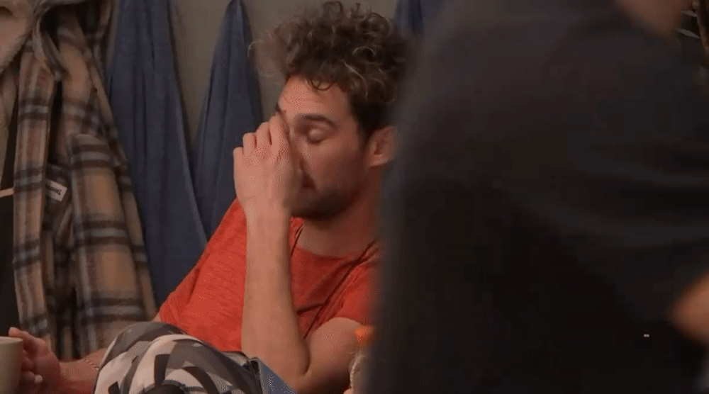 e06120d40710087eabcd5341d3677f7d.gif