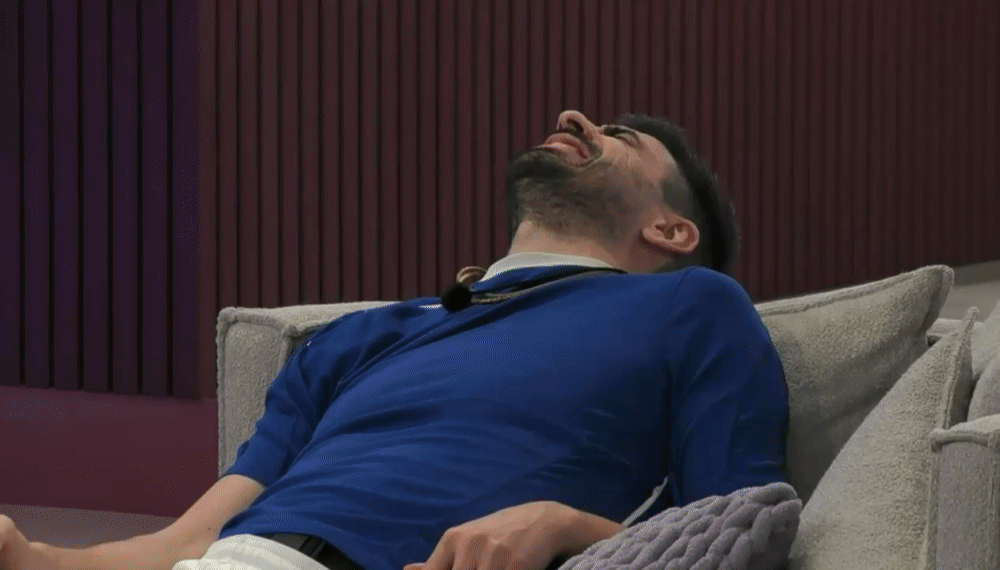 e1d1962d5392b0f8bc4f5c720402d44a.gif