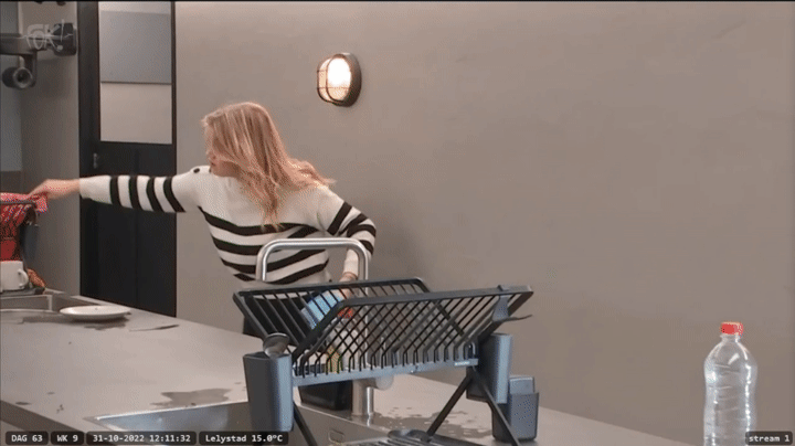 e262ee589a9d3a0ea3fe802dd74b5a44.gif
