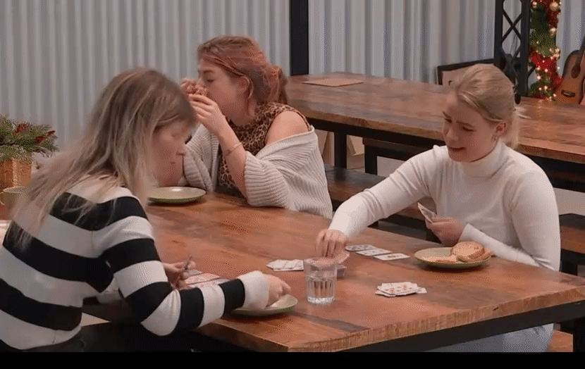 e373fb5bddce7371f50e15c49ad1446d.gif