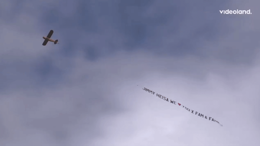 e3d6feb2b28722d186640e89013d2b48.gif