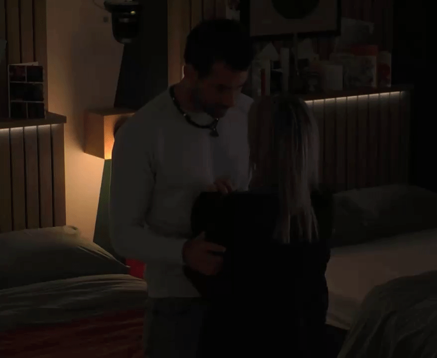 e3e5e5affb7d878ead48d088e095ef55.gif