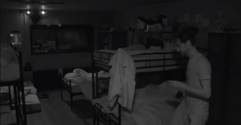 e47c30b235f3aa902875fe2a296e33f9.gif