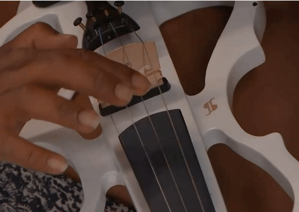 e5213daa9d3136f1ebd686df946814e8.gif