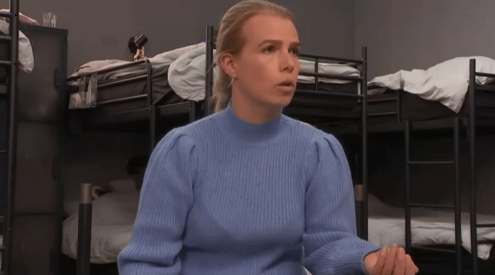 e88b10bc7d2df045524b0c54df2d1a79.gif