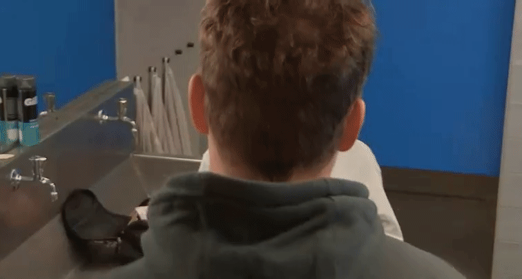 e8e2cbbdcd8a9376b14fff35a228bd94.gif