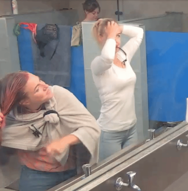 ea2b9e17d6246276741ecdd7d08ff63b.gif