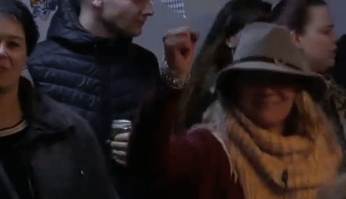 ebe4099a5593c3ce26d98c79db08e2fe.gif