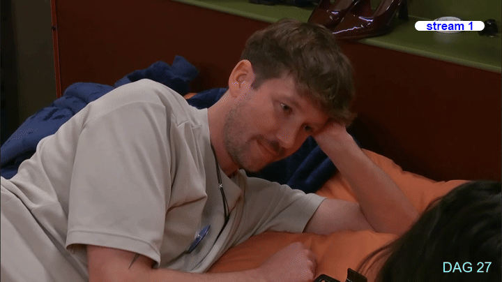 ec10a3a45ffee46cea54e84171c8576e.gif